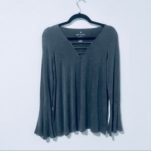 Soft and Sexy American Eagle Greg Bell Sleeve Top